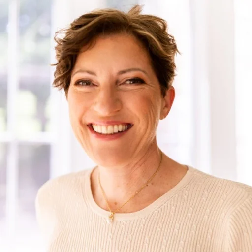 Leigh Lawhon