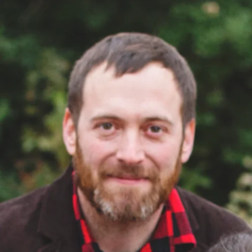 Justen Graves