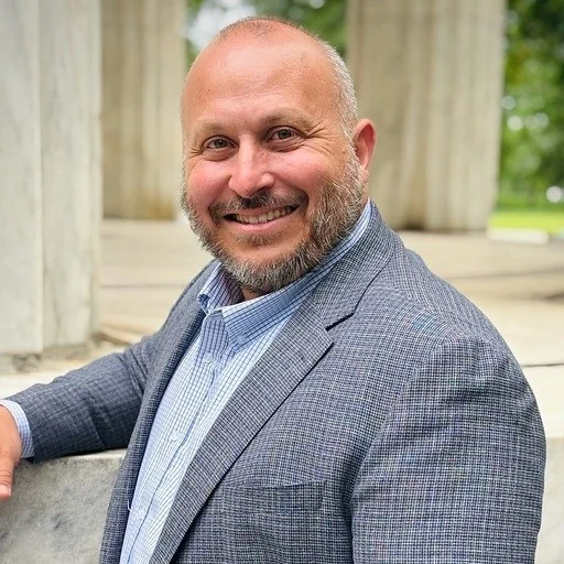 Chas Clawson