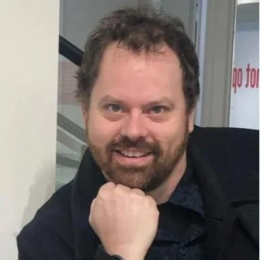 Michael Cummings