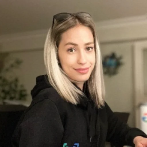Esra Kadah