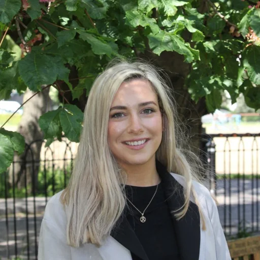 Rebecca Hirst
